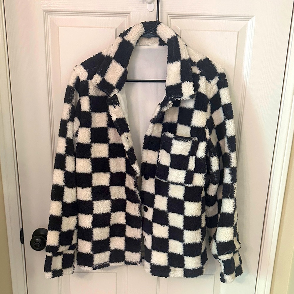 Nwot Cozy Checkered Button Down Jacket - image 1